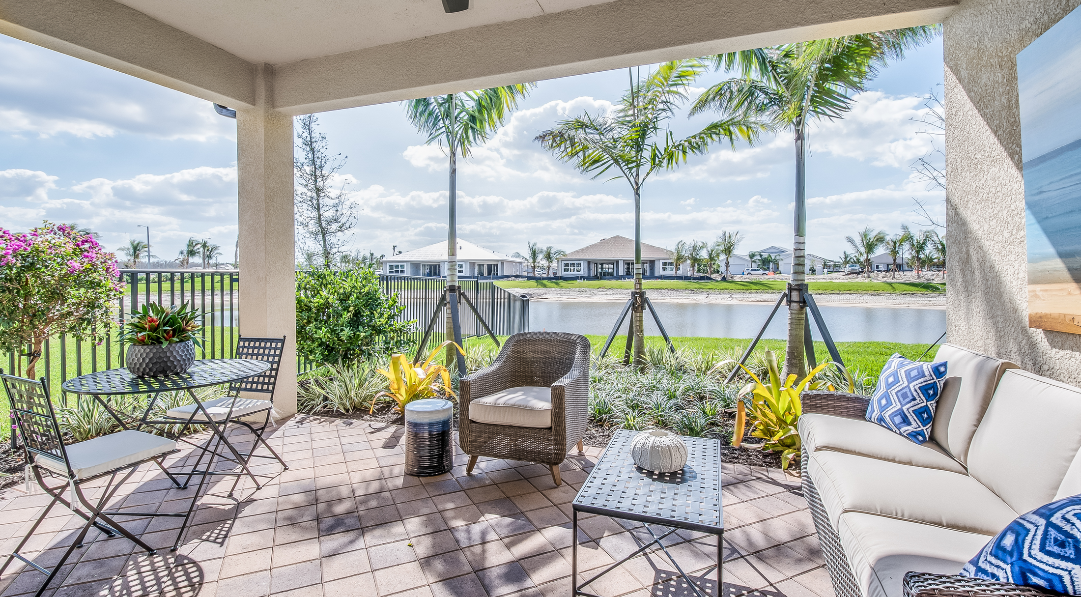 Embrace Outdoor Bliss: Enhance Your New Home with Captivating Outdoor Living Spaces